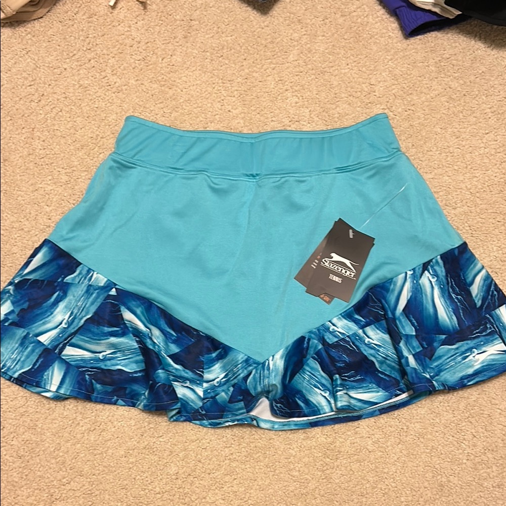Blue tennis skirt *BRAND NEW W TAG*